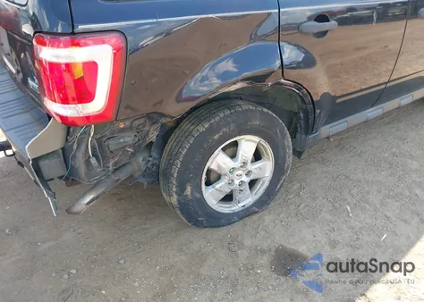 2012 Ford Escape Xlt z USA, uszkodzony, nr VIN 1FMCU0DG2CKB56800